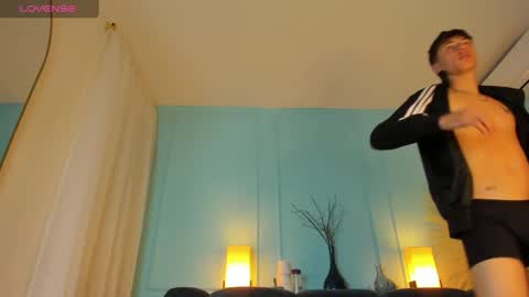 Snapshot of alessandro_dybala chatting on 01.23.25 Alessandro Dybala online show from 01.23.25