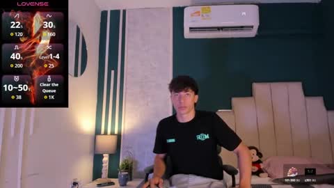 Snapshot of alessandro_dybala chatting on 09.14.25 Alessandro Dybala online show from 09.14.25