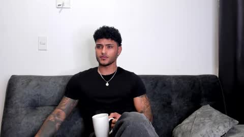 Alessandro Vanni online show from 03.05.25