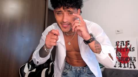 Alessandro Vanni online show from 09.13.25