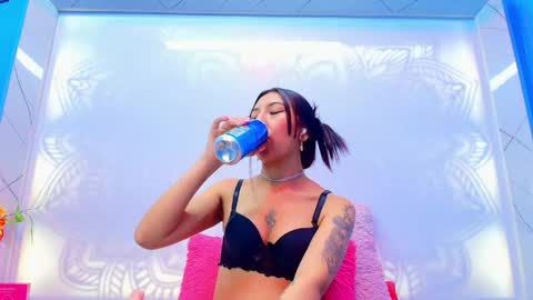 Alessia Clarky online show from 04.22.26
