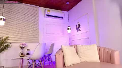 Alejandra  online show from 01.15.26