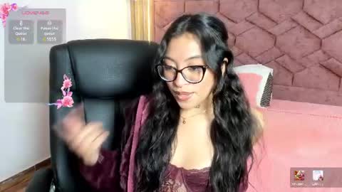 Snapshot of alessia_storm_ chatting on 06.27.26 Alessia online show from 06.27.26