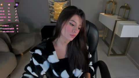 Alessia  online show from 02.26.25