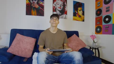 Alessio online show from 11.19.25