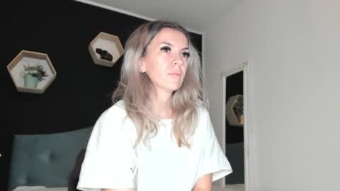 Snapshot of alesys69 chatting on 12.30.24 alesys69 online show from 12.30.24