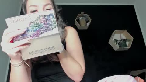 Snapshot of alesys69 chatting on 02.25.26 alesys69 online show from 02.25.26