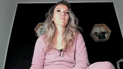 alesys69 online show from 05.12.26