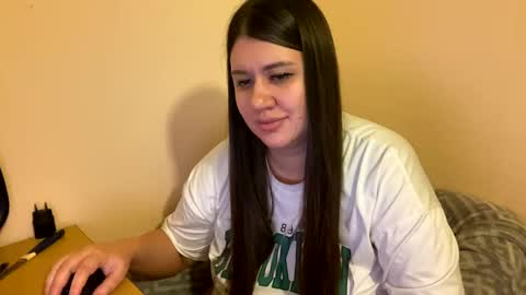 Aletta Oushen online show from 01.29.25