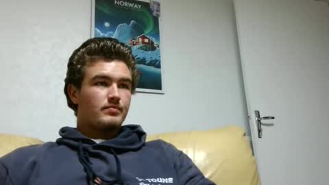 Alex83530 online show from 12.31.24