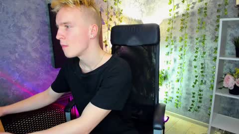 your Alex online show from 01.04.25