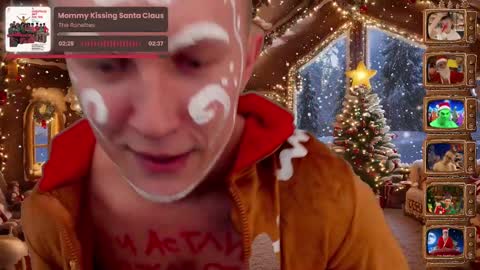 Snapshot of alex_amazing chatting on 12.26.24 Alex Amazing online show from 12.26.24