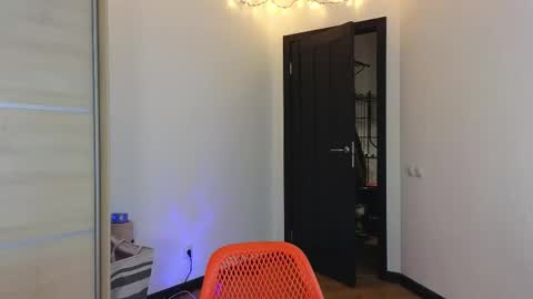 FAVORITE online show from 02.22.25