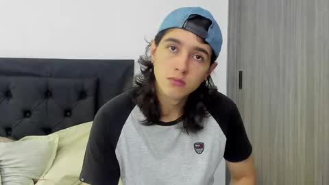 alex_connorr online show from 01.13.25