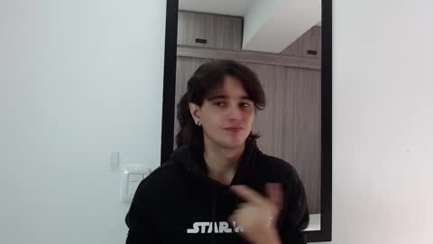 alex_connorr online show from 02.25.25