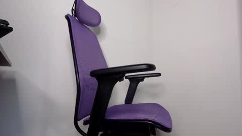 alex_connorr online show from 12.21.25