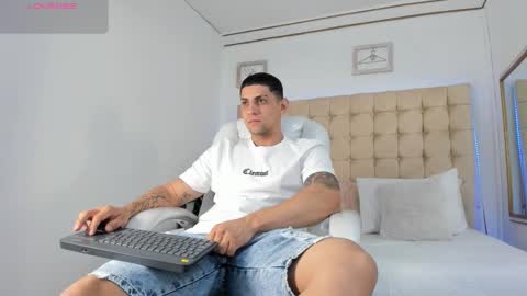 alex online show from 10.02.25