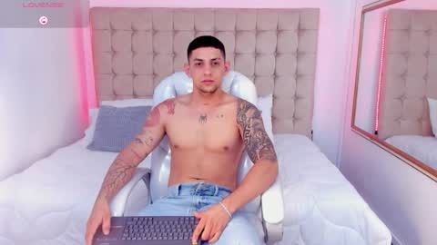 alex online show from 11.26.25