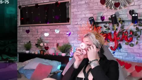 alex_howell online show from 02.04.25