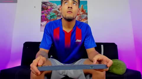 i am Alex online show from 02.23.25