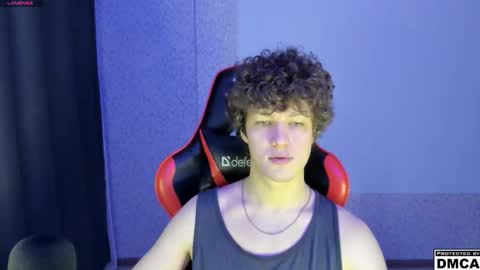 Snapshot of alex_mactavish chatting on 11.18.25 Alexander online show from 11.18.25