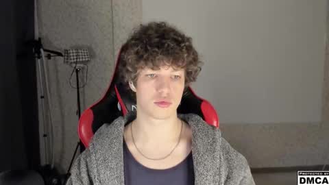 Snapshot of alex_mactavish chatting on 12.03.25 Alexander online show from 12.03.25