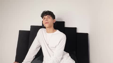 Snapshot of alex_mark_ chatting on 09.10.25 alex_mark_ online show from 09.10.25