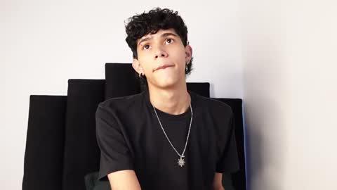 Snapshot of alex_mark_ chatting on 09.18.25 alex_mark_ online show from 09.18.25