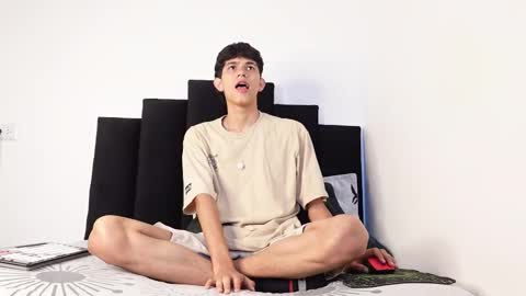 Snapshot of alex_mark_ chatting on 10.24.25 alex_mark_ online show from 10.24.25