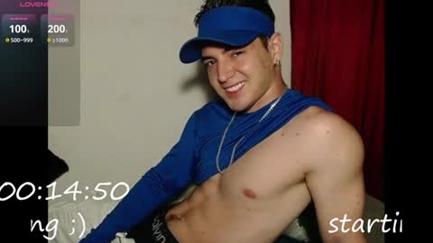 Snapshot of alex_smith0 chatting on 12.25.24 online show from 12.25.24