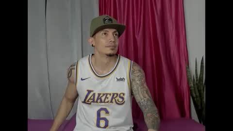 alex_sthorm online show from 12.31.24