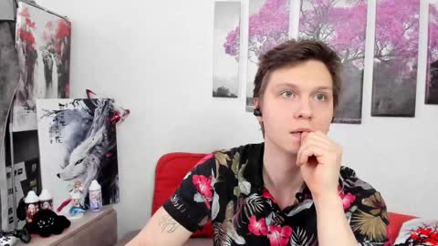 Alex WandHot online show from 03.06.25