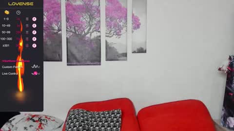 Alex WandHot online show from 12.17.25