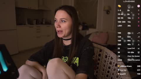 Snapshot of alexa_feels chatting on 03.08.25 Little Duck homie online show from 03.08.25