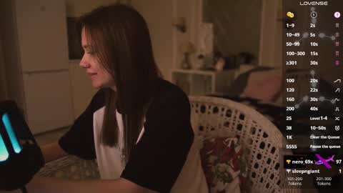 Snapshot of alexa_feels chatting on 03.09.25 Little Duck homie online show from 03.09.25