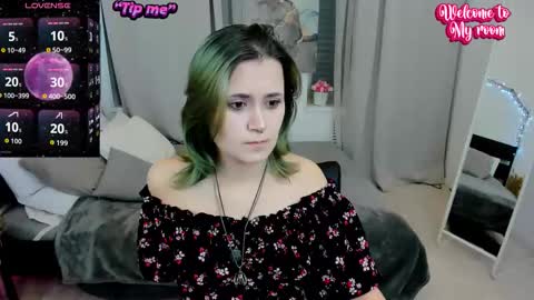 Snapshot of alexa_lexi chatting on 10.05.25 alexa_lexi online show from 10.05.25