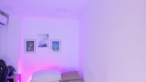 Alexa Millers online show from 02.28.25