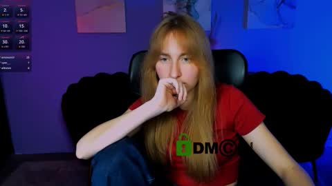 Snapshot of alexa_night_ chatting on 11.27.25 alexa_night_ online show from 11.27.25