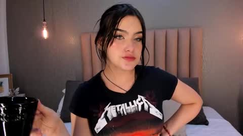 Alexa Thaylor online show from 01.15.25