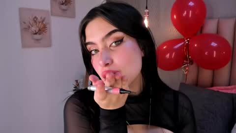 Alexa Thaylor online show from 02.25.25