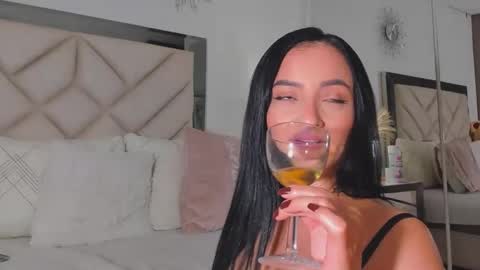 Snapshot of alexa_tobar chatting on 12.29.24 alexa_tobar online show from 12.29.24