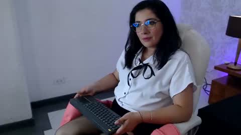 Snapshot of alexaa_sanz chatting on 06.20.26 Alexaa sanz online show from 06.20.26