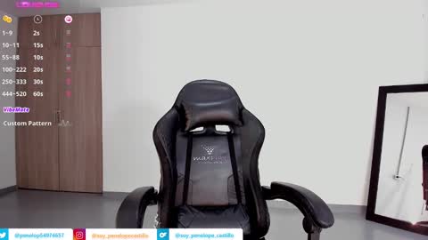 Alexandra Castillo online show from 12.06.24