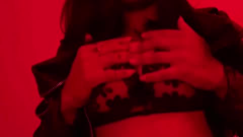 Alexandra Castillo online show from 03.02.25