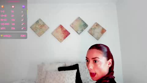 Alexandra Castillo online show from 11.08.25