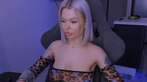 Alexa Mason online show from 02.01.25