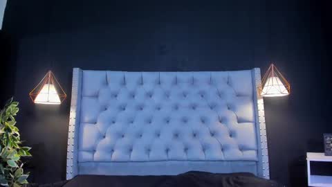 C A M I L A  online show from 09.18.25