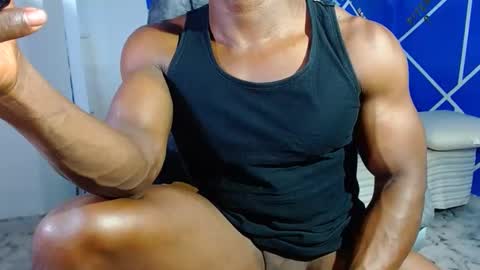 Snapshot of alexander_megan chatting on 01.18.25 alexander online show from 01.18.25