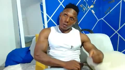 Snapshot of alexander_megan chatting on 02.25.25 alexander online show from 02.25.25