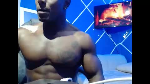 Snapshot of alexander_megan chatting on 10.19.25 alexander online show from 10.19.25